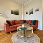 Apartmentrosa12 - Tor Zur Saechsischen Schweiz! Neu, Zentral Mit Parkplatz Und Terrasse! Апартаменты Пирна