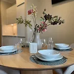 Apartmentrosa12 - Tor Zur Saechsischen Schweiz! Neu, Zentral Mit Parkplatz Und Terrasse! Пирна