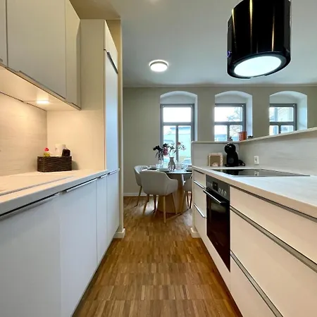 Apartmentrosa12 - Tor Zur Saechsischen Schweiz! Neu, Zentral Mit Parkplatz Und Terrasse! Apartment *