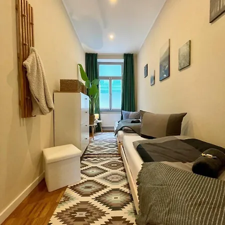 Apartmentrosa12 - Tor Zur Saechsischen Schweiz, Neu, Zentral Mit Parkplatz! Апартаменты *