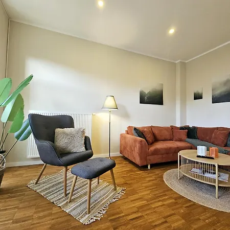 Apartmentrosa12 - Tor Zur Saechsischen Schweiz! Neu, Zentral Mit Parkplatz Und Terrasse! *