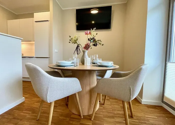 Apartman Apartmentrosa12 - Tor Zur Saechsischen Schweiz! Neu, Zentral Mit Parkplatz Und Terrasse! Pirna