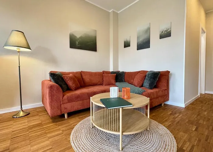 Apartmentrosa12 - Tor Zur Saechsischen Schweiz! Neu, Zentral Mit Parkplatz Und Terrasse! Apartment Pirna