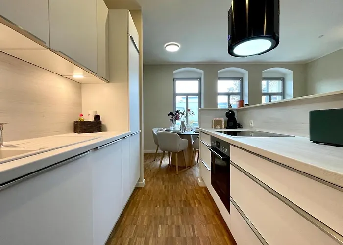 Apartmentrosa12 - Tor Zur Saechsischen Schweiz! Neu, Zentral Mit Parkplatz Und Terrasse! Apartman *