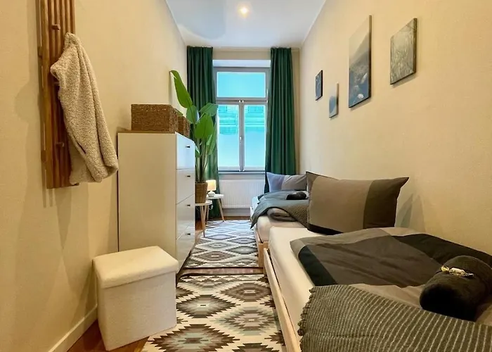 Apartmentrosa12 - Tor Zur Saechsischen Schweiz! Neu, Zentral Mit Parkplatz Und Terrasse! Apartman *