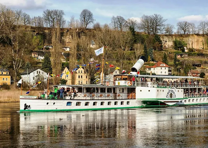 Apartmentrosa12 - Tor Zur Saechsischen Schweiz! Neu, Zentral Mit Parkplatz Und Terrasse! Apartment *